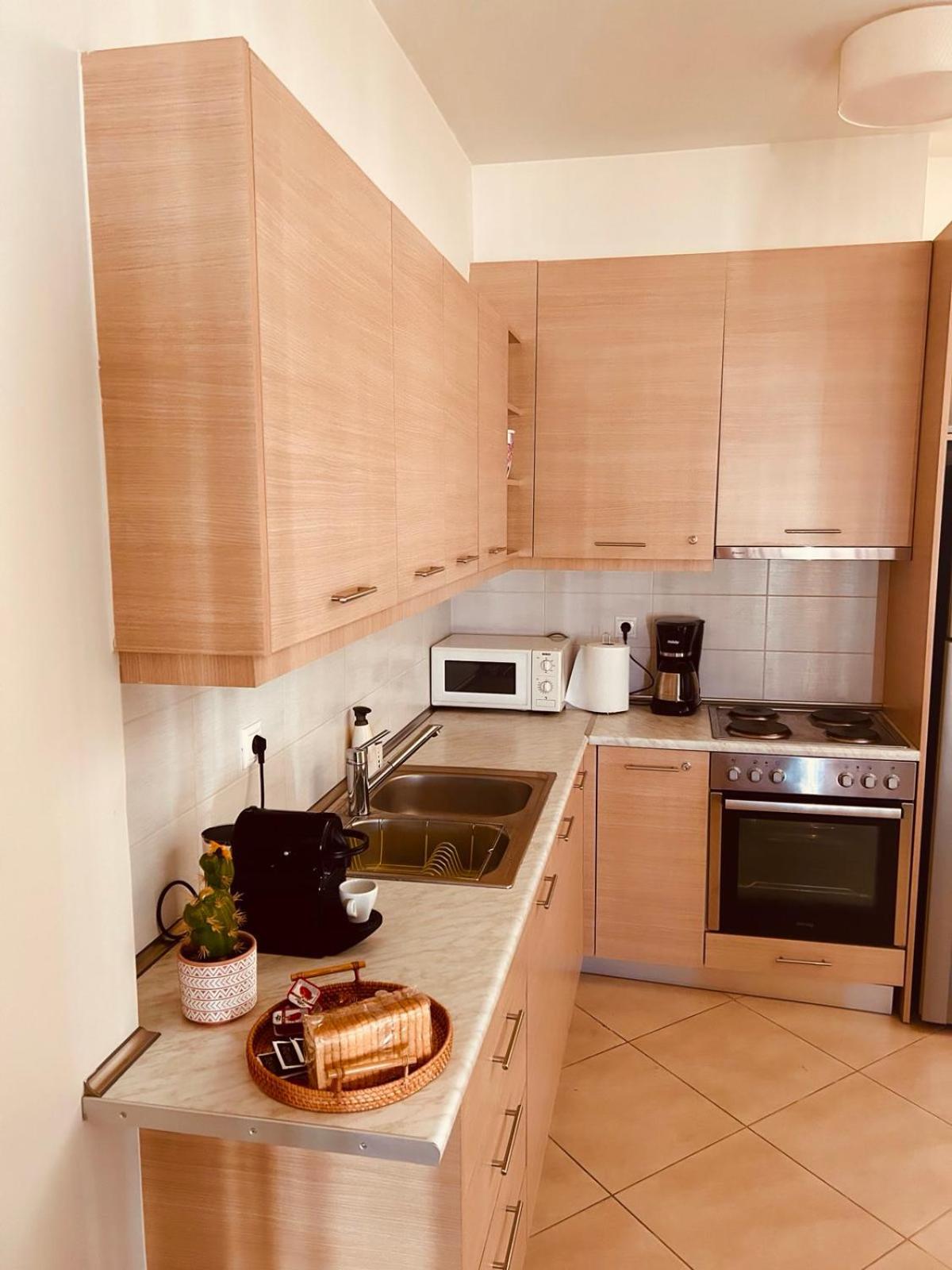 Central & Comfortable, With Acropolis View Athens Luaran gambar