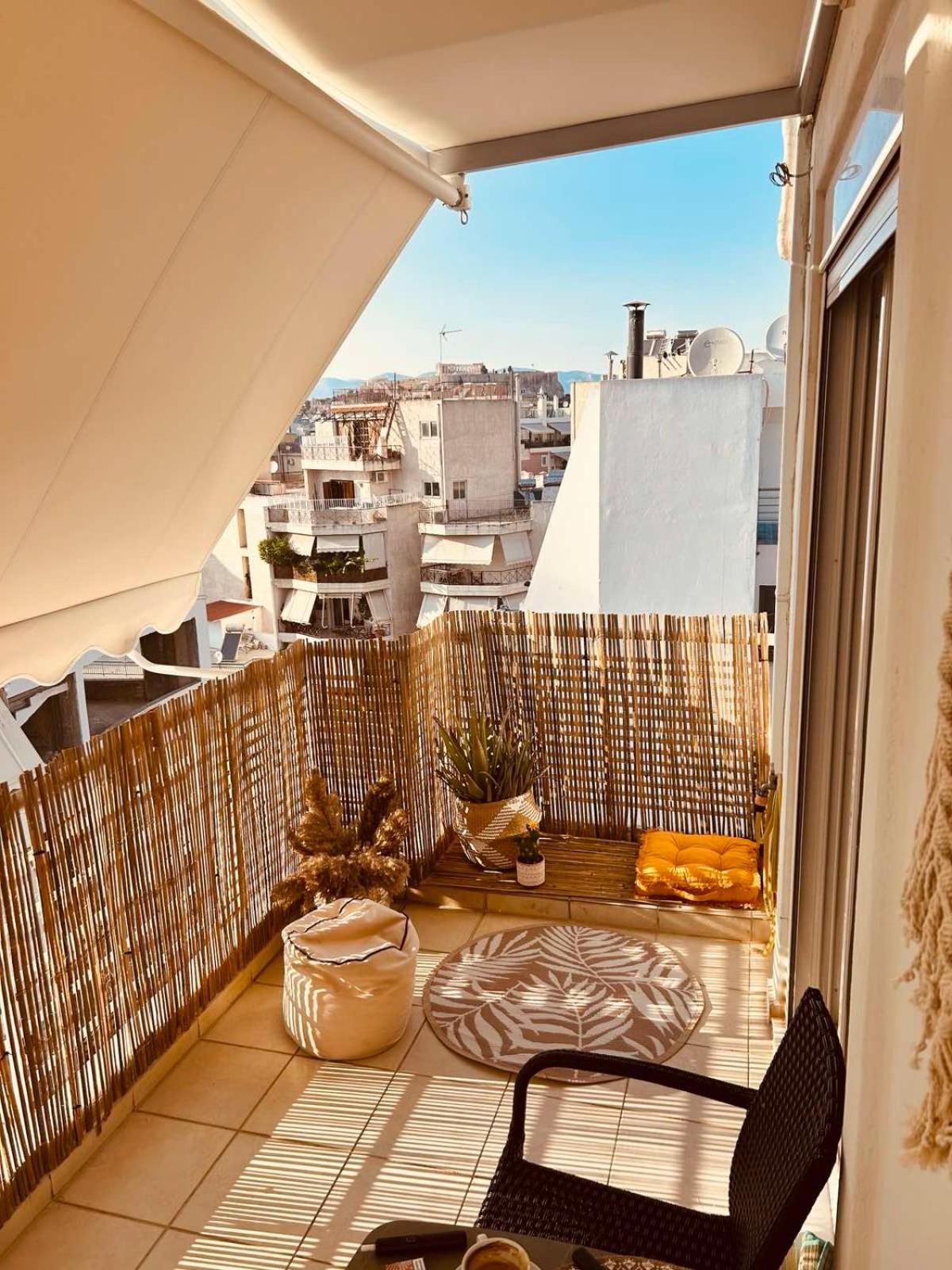 Central & Comfortable, With Acropolis View Athens Luaran gambar